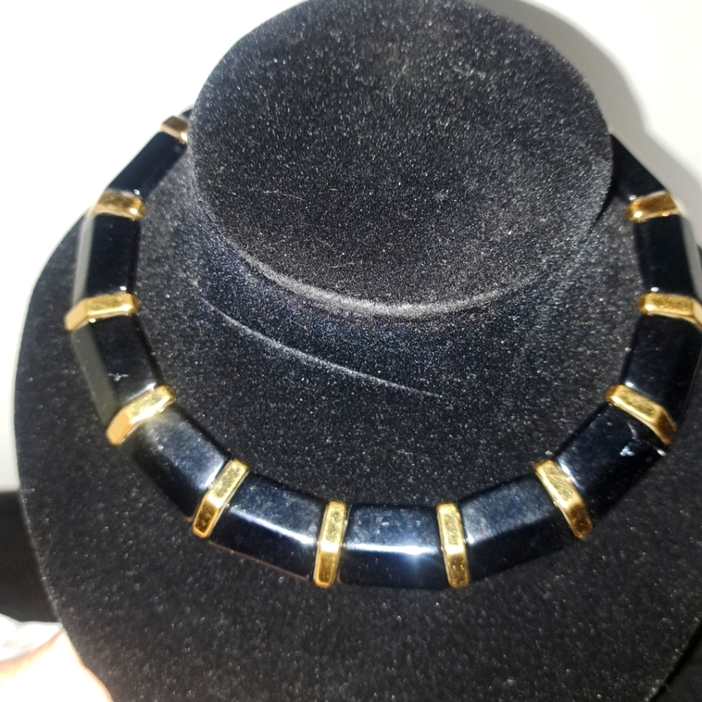 Napier  necklace